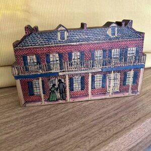 Vintage Wooden Village Collectible Farmers Tavern 700 S. Main 1805